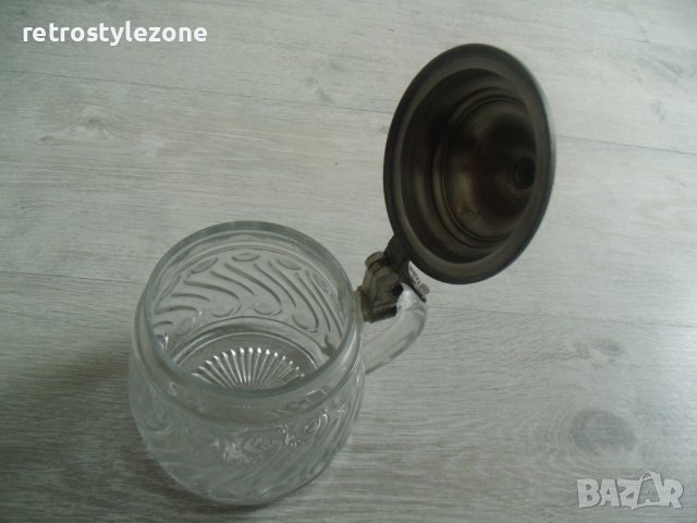 № 7094 стара стъклена халба BMF  - с метален капак  , снимка 2 - Други ценни предмети - 41925622