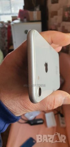 Отличен iPhone SE 2020 64 GB чист iCloud нова батерия, снимка 10 - Apple iPhone - 44261023