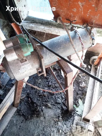 Продавам машина за ронене на царевица, снимка 3 - Други машини и части - 47439670