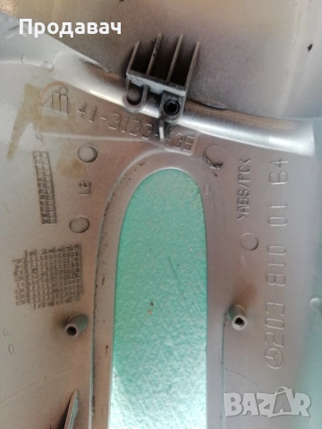 огледало за Мерцедес , снимка 4 - Части - 53849806