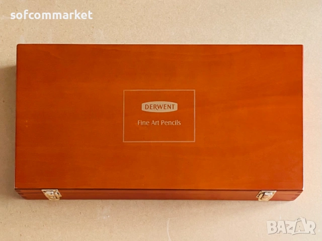 Професионални цветни моливи Derwent Lightfast – Комплект 100 цвята, снимка 2 - Други - 53412583