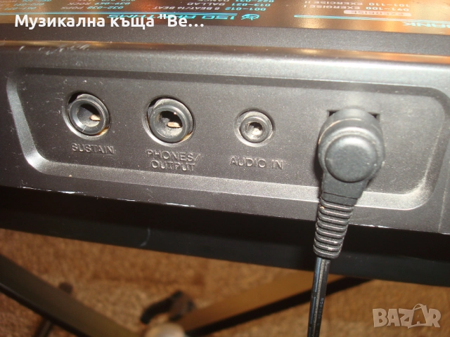 Синтезатор CASIO CTK-2100 със стойка, снимка 12 - Синтезатори - 52802567