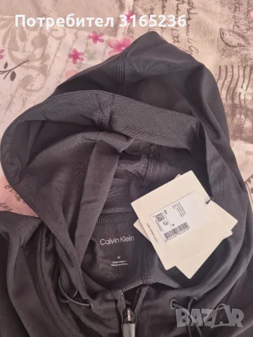Нова ветровка Calvin Klein, снимка 4 - Спортни дрехи, екипи - 55748581