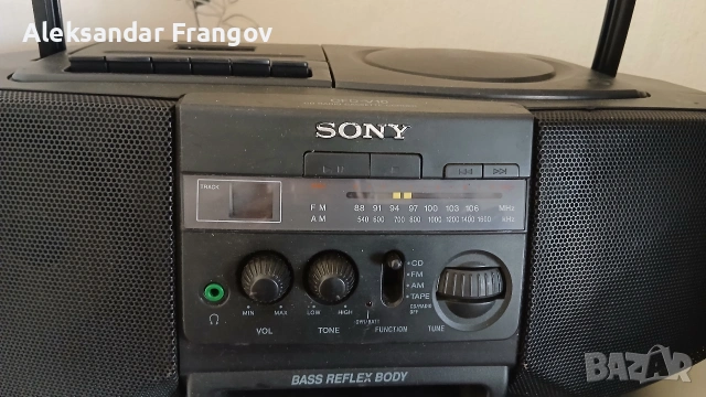SONY CFD - V 10 , снимка 9 - Радиокасетофони, транзистори - 53723836