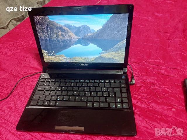 лаптоп Asus , снимка 4 - Лаптопи за дома - 52812851