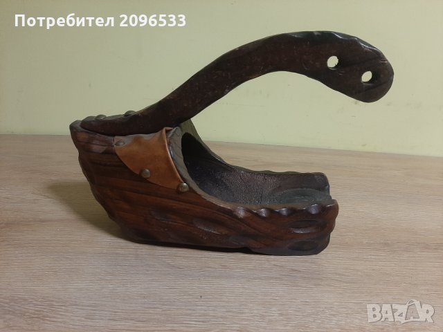 Луксозна дървена поставка за бутилка, снимка 3 - Подаръци за рожден ден - 35973178