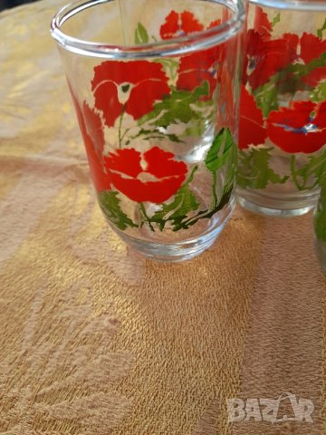 Ретро стъклени чашки , снимка 4 - Антикварни и старинни предмети - 44449222