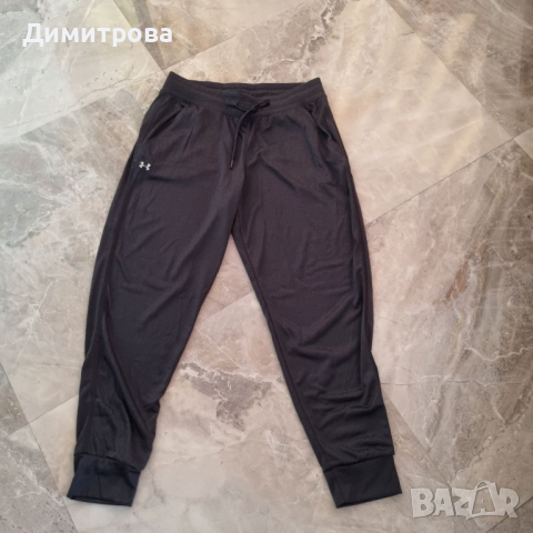 Under Armour Скосен фитнес панталон, снимка 5 - Спортни екипи - 36248682