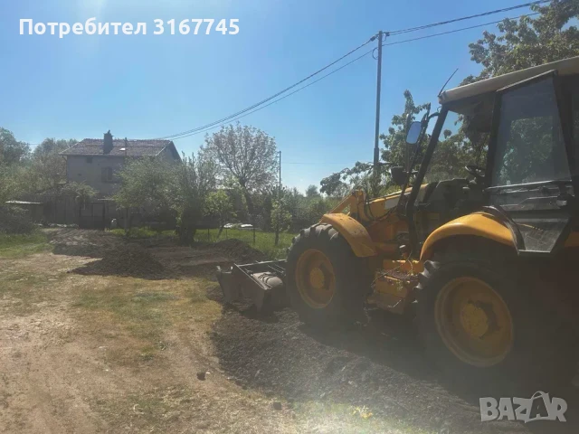 Изкопни дейности с комбиниран багер