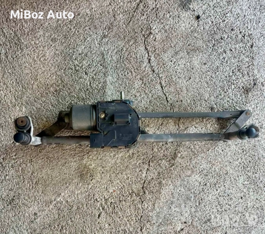 Механизъм чистачки с моторче Golf 5 6 Jetta 5 6 VW Eos, снимка 2 - Части - 52158361