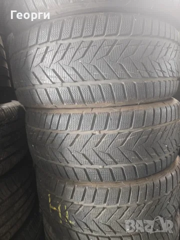 4бр.зимни гуми 215/45/17 Vredestein, снимка 9 - Гуми и джанти - 55829402