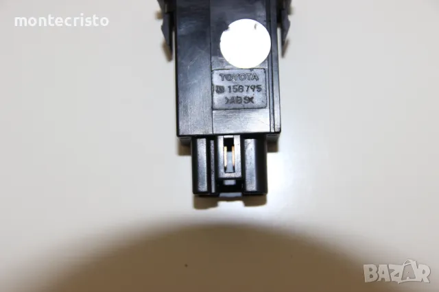 Бутон резервоар Toyota Avensis T250 T25 (2003-2008г) 156795 копче, снимка 2 - Части - 48511779