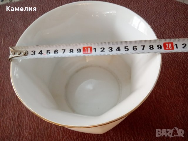 Порцеланова кашпа, снимка 3 - Декорация за дома - 40180381