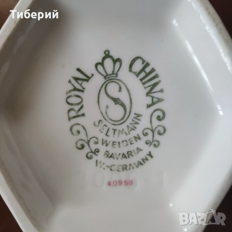 Порцеланова ваза, снимка 10 - Вази - 52286379