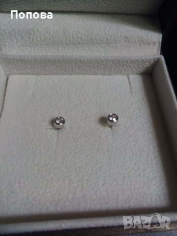 Златни обеци с диаманти, снимка 8 - Обеци - 41115127