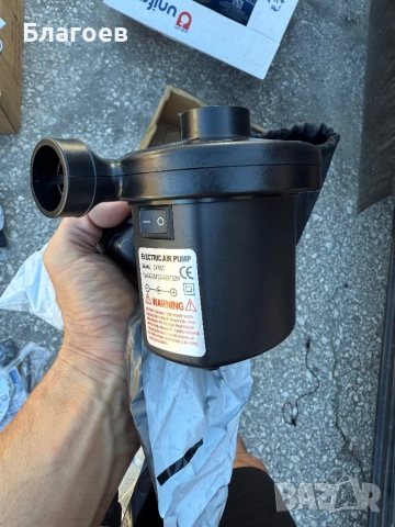 Електрическа помпа за надуване и изпускане на матраци, Darklove, с 3 дюзи, 220V AC/12V DC, мощност 5, снимка 3 - Други стоки за дома - 52255792