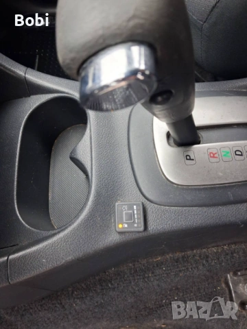 Daihatsu Terios 1.5 i 4x4, снимка 15 - Автомобили и джипове - 50983687