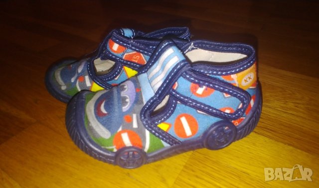 Пантофи, номер 21, снимка 3 - Детски пантофи - 42598956