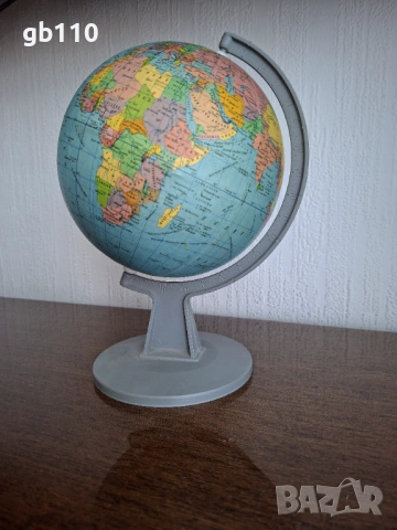 Стар ученически глобус, соц. период - 1989 г.