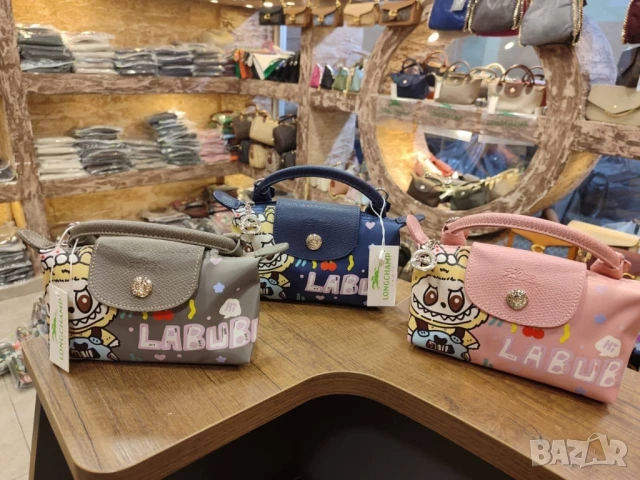 чанти Labubu 