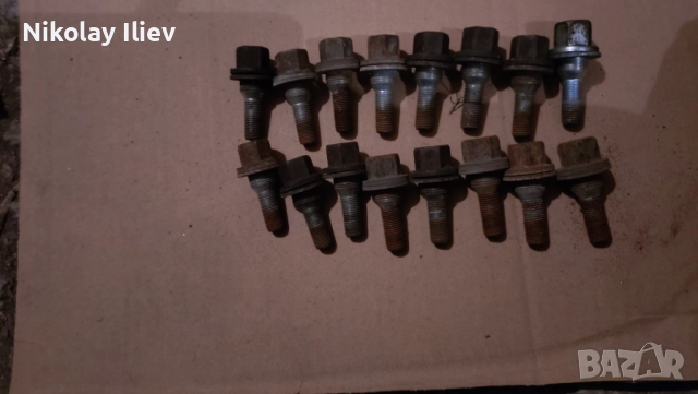  Болтове за Пежо 307
