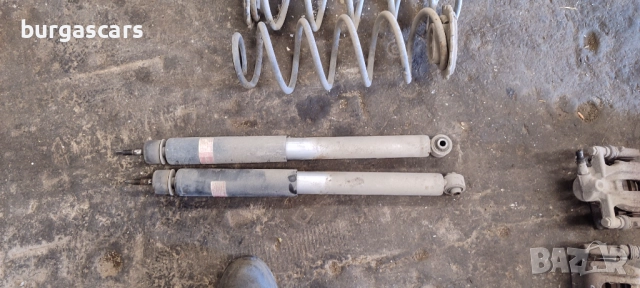 Задни амортисьори пружини Mercedes B180 W245 - 30лв, снимка 3 - Части - 51649034