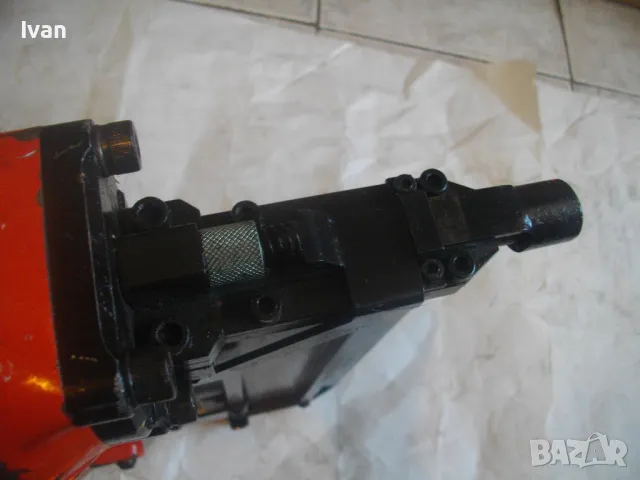 Италиански СТРОИТЕЛЕН ПНЕВМАТИЧЕН ТАКЕР  за пирони 51-91мм NIKEMA M90 Made in ITALY Промишлен Индуст, снимка 15 - Други инструменти - 47351814