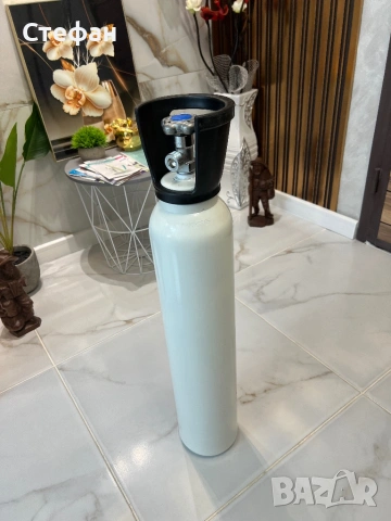 Кислородна бутилка 7,5л. с редуцир вентил и овлажнител (нова и пълна), снимка 3 - Други - 53257863