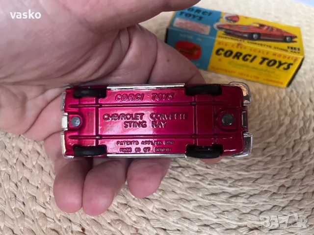 CORGI TOYS CORVETTE STING RAY GT.BRITAIN, снимка 7 - Колекции - 49839958