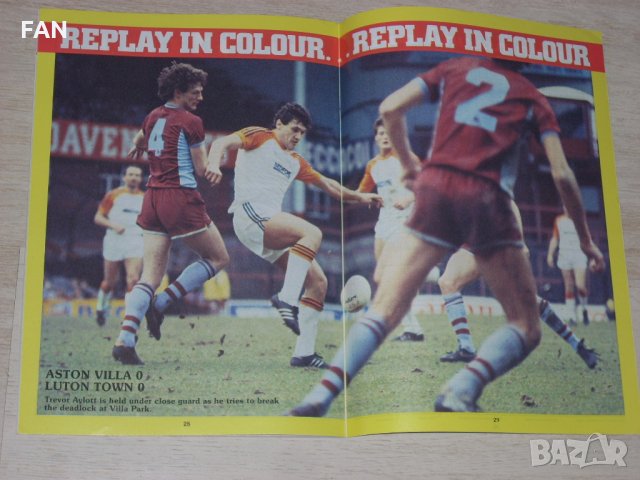 Лутън Таун оригинални футболни програми - Плимут 1961 и Манчестър Юнайтед 1984, снимка 9 - Фен артикули - 34641775