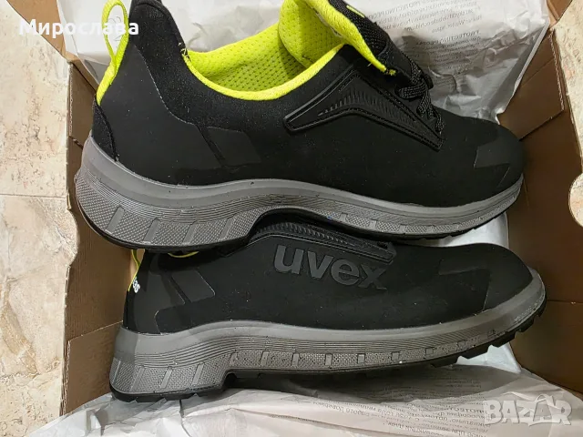 Чисто нови оригинални работни обувки UVEX, произведени в Германия, 46 размер., снимка 4 - Маратонки - 56171930
