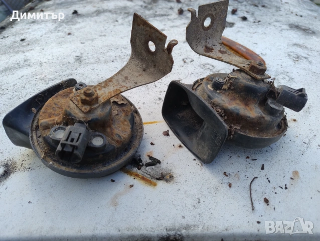 Клаксони За Рено Еспейс 3 2000г / Renault Espace 3 2000y, снимка 2 - Части - 53160307