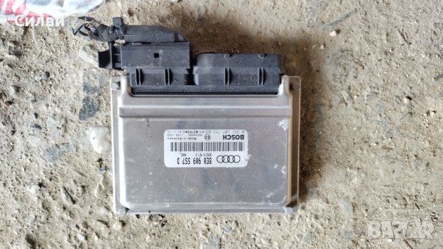 Компютър 8E0 909 557 D за двигател от Ауди А4 Б6 2,0 за Audi A4 B6 2.0 ECU Bosch 0 261 207 753, снимка 1
