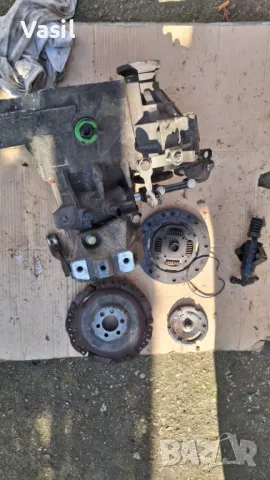 Скоростна кутия за Шкода Октавия 1U (в комплект със съединител и долна помпа), снимка 2 - Части - 48854430