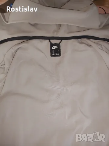 Nike tech sportwear спортен екип размер м, снимка 6 - Спортни дрехи, екипи - 55944819