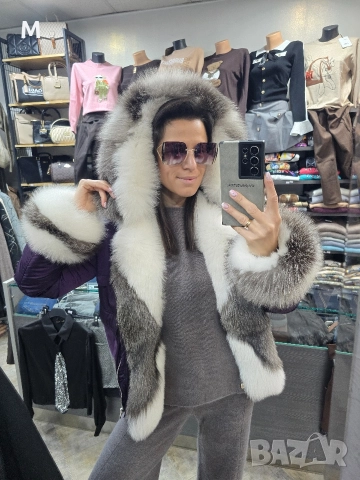 НОВА лилава парка с естествен косъм 