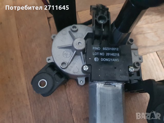 OPEL Astra J след 2010 задно моторче чистачка, снимка 2 - Части - 35856521