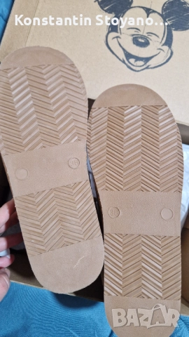 Walt Disney нови топли боти с апликация на Mickey Mouse Camel 38 EU, снимка 7 - Детски боти и ботуши - 52643523