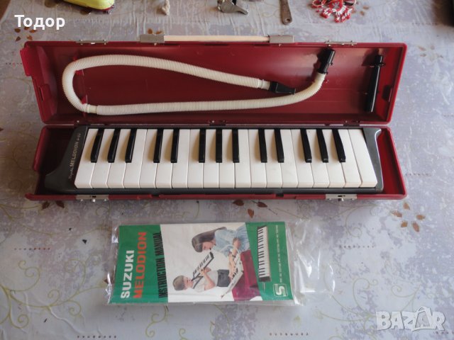 Йоника мелодиум синтезатор Susuki Melodium A32, снимка 2 - Синтезатори - 39979695