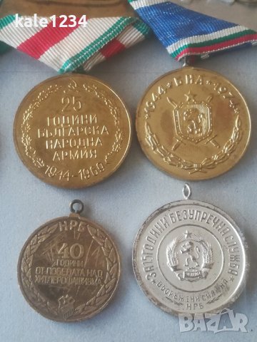 Военни медали. Лот. БНА. Орден. Медал. За заслуги. , снимка 6 - Антикварни и старинни предмети - 44417563