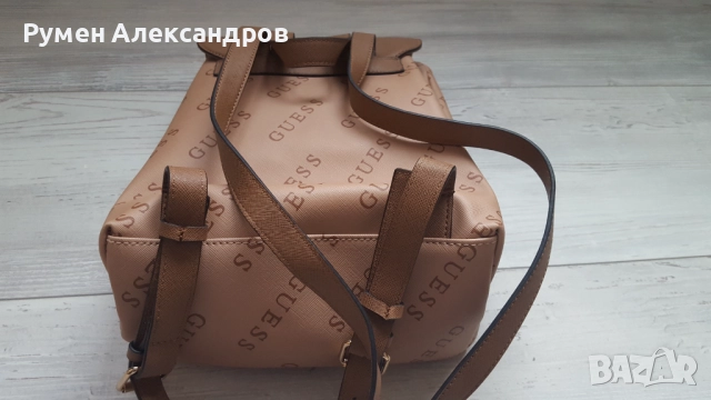 Нова дамска кожена раница GUESS LUELLA G LOGO, снимка 9 - Чанти - 51871802