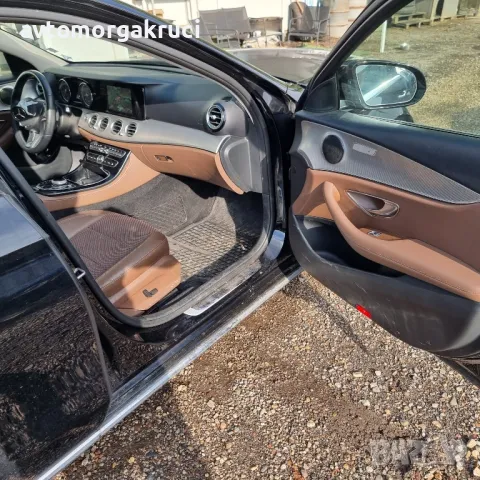 Mercedes E 220 W213 4 matic комби 2018г. , снимка 12 - Автомобили и джипове - 47335278