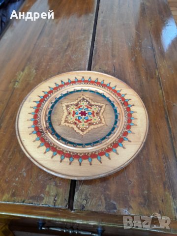 Стара дървена чиния,декорация #2
