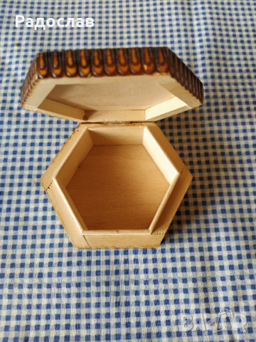 стара кутия БГА БАЛКАН , снимка 4 - Други - 36063287