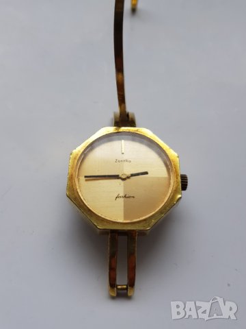 Дамски позлатен  механичен часовник Zentra 17 jewels, снимка 9 - Дамски - 35784808