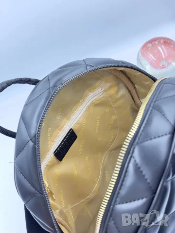 раници guess , снимка 9 - Раници - 51389543