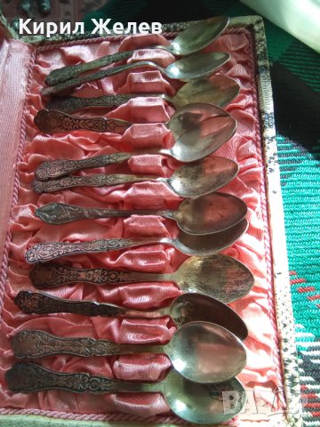 Старинни ПОСРЕБРЕНИ БРОНЗОВИ Богато Орнаментирани РЕТРО ЛЪЖИЦИ комплект 12 бр. в ЛУКС КУТИЯ А1058