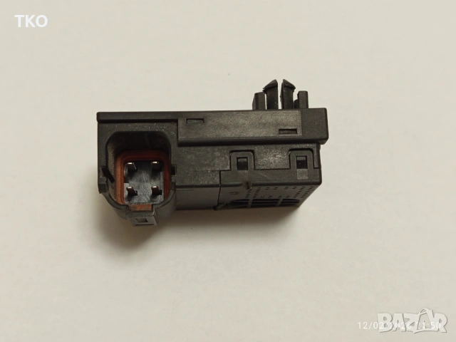 Температурен датчик за външна температура на OPEL Antara и CHEVROLET Captiva, снимка 2 - Части - 53480859