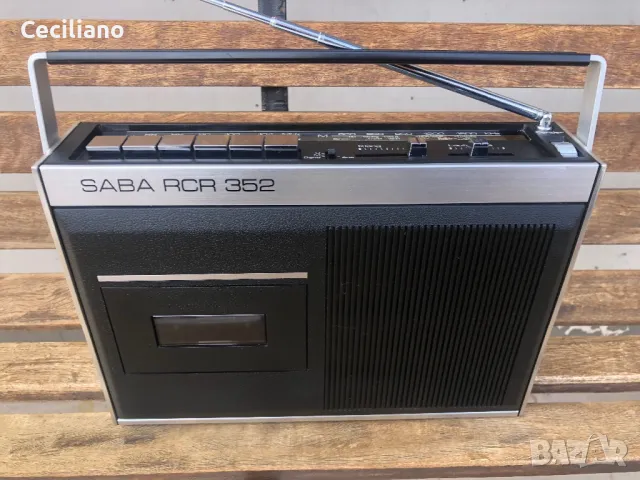 Радиокасетофон SABA RCR 352 -като Нов!