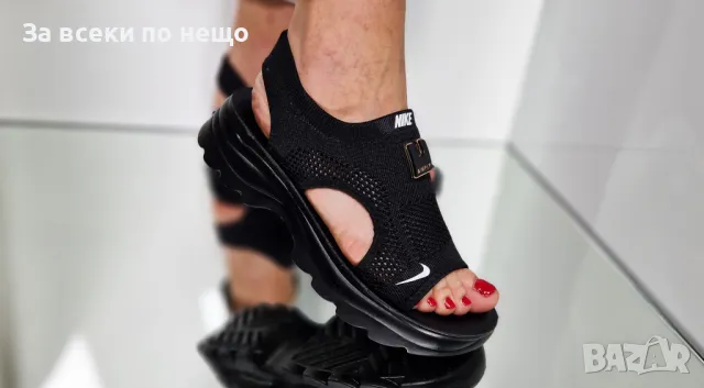 Nike Дамски Черни Сандали С Метален Акцент Найк Код P600, снимка 3 - Сандали - 50427795
